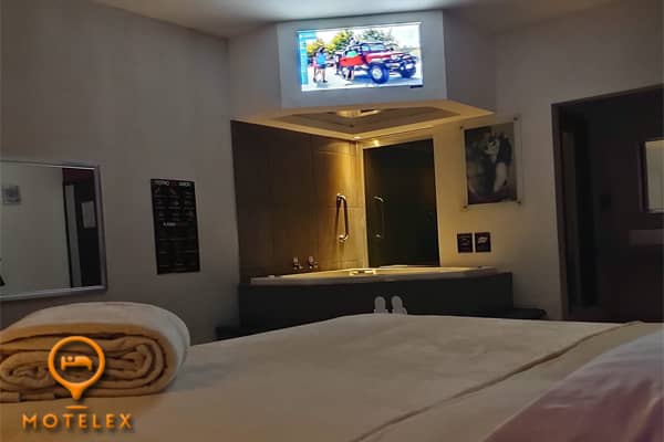 Auto Hotel Tentaciones Suites