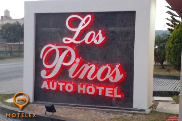 Auto Hotel Los Pinos